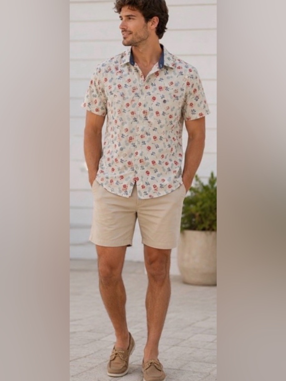 112 Fundamental Coast Men’s L Organic Cotton Tropical Floral Pineapple Button